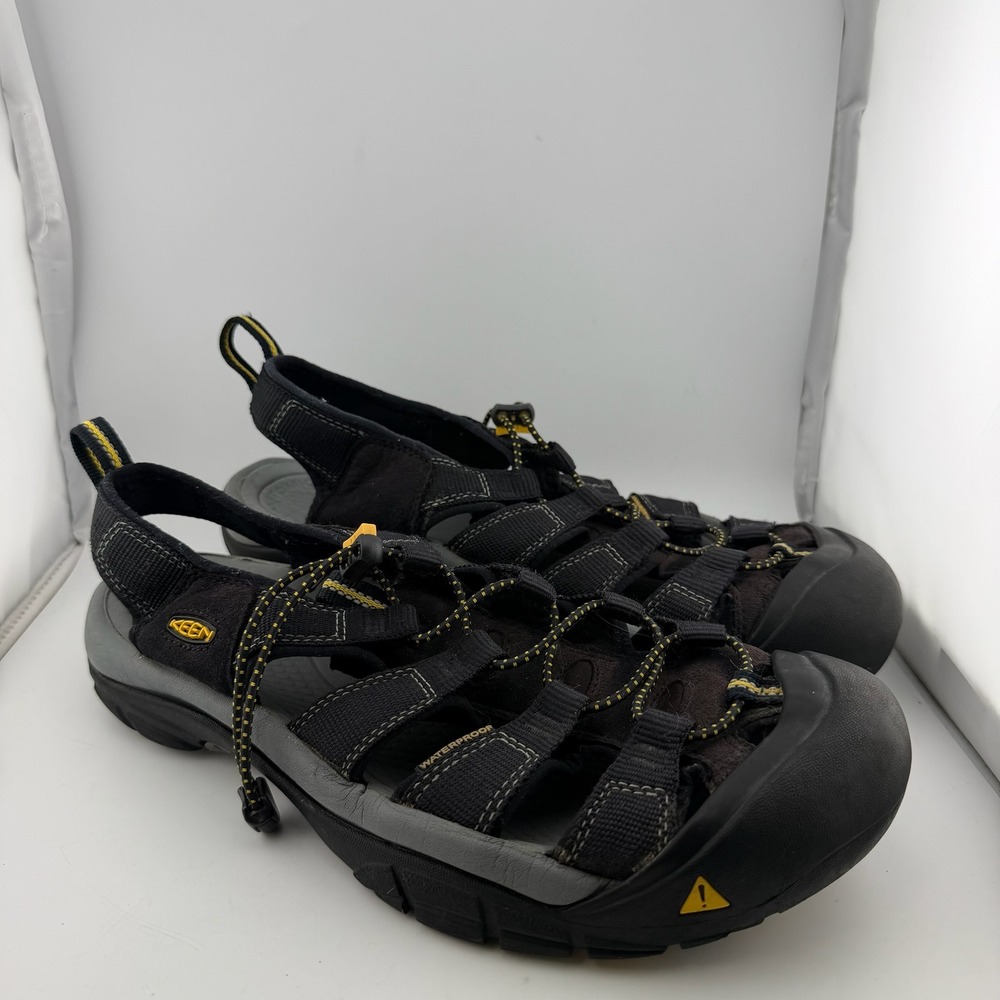 Keen Mens 11 Black Newport H2 Waterproof Sport Sandal Toe Protection (2468)